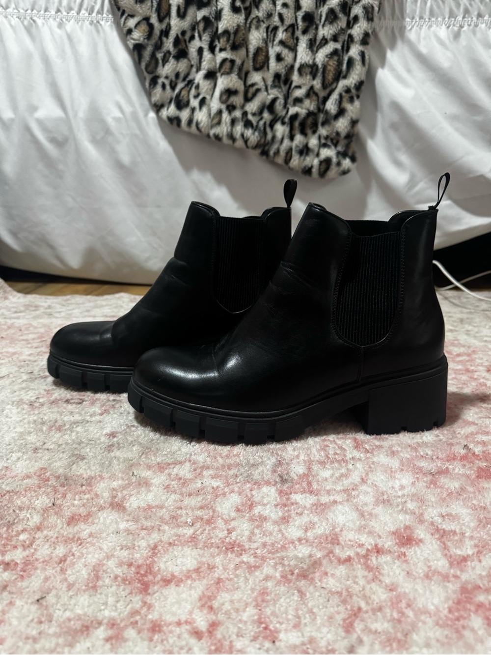 Classic Black Chelsea Lug Boot - Women